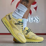  Giày Nike Air Max 1 x Travis Scott ‘Gold’ 