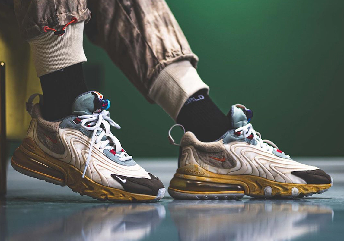  Giày Nike Air Max 270 x Travis Scott React ENG ‘Cactus Trails’ 