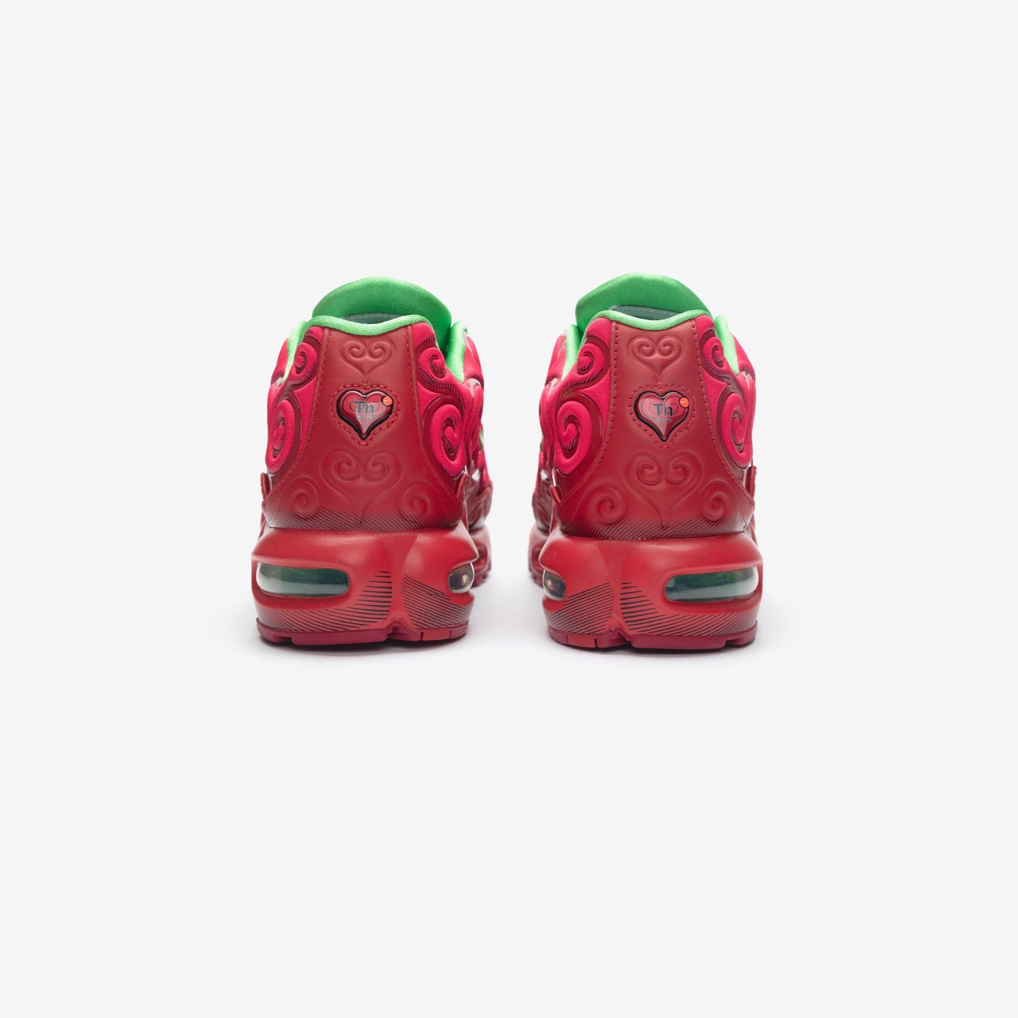  Giày Nike Air Max Plus SP x One Piece 'Ope Ope' 