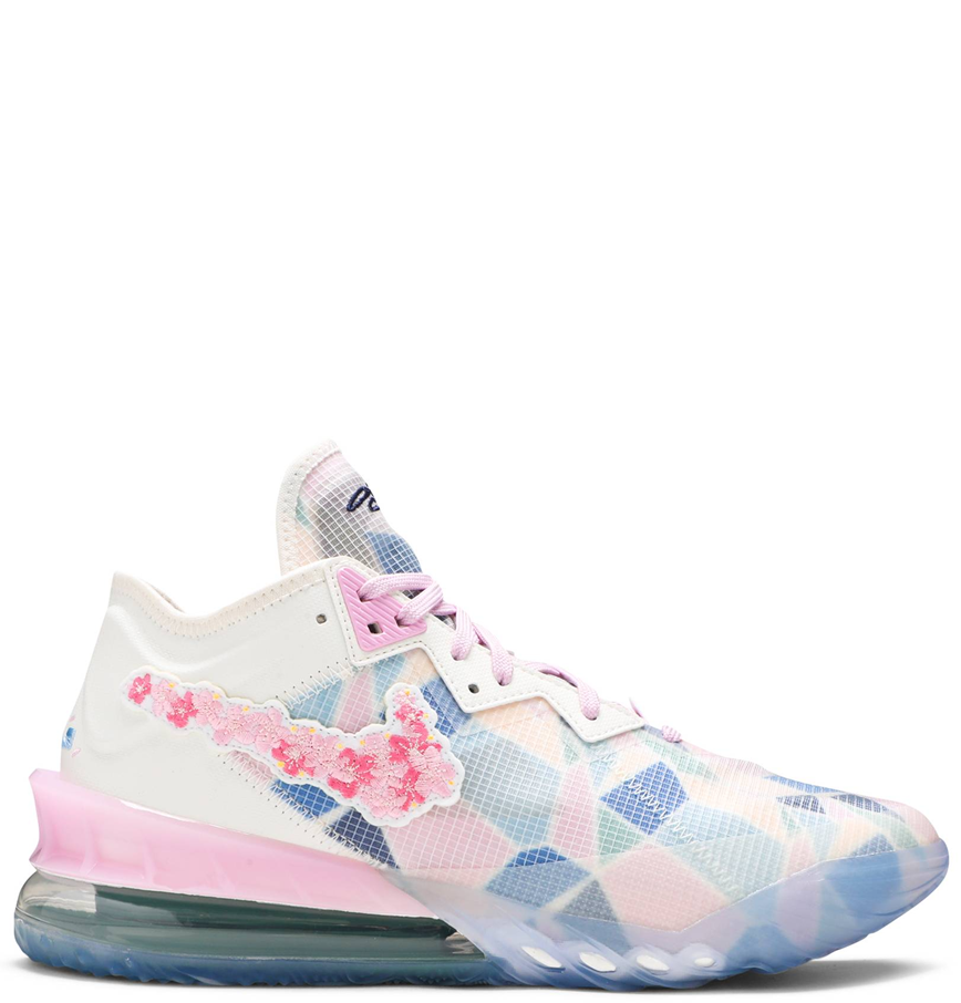  Giày Nike Atmos x LeBron 18 Low ‘Sakura’ 