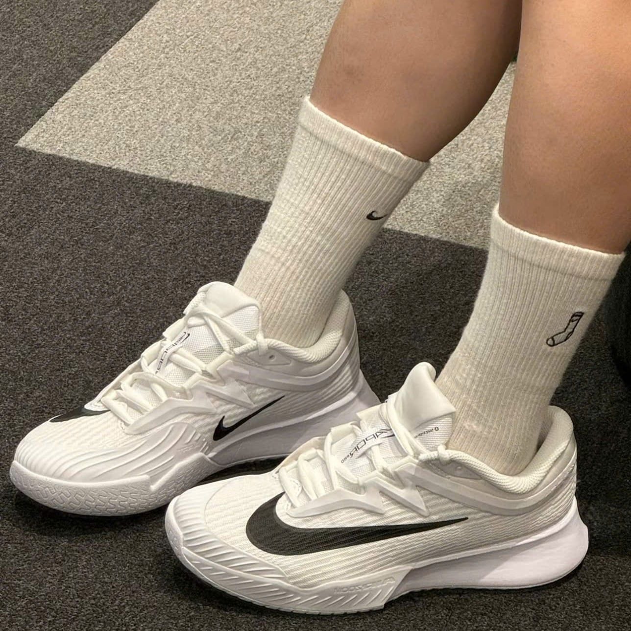  Giày Nike Court Air Zoom Vapor Pro 3 HC 'White Black' 