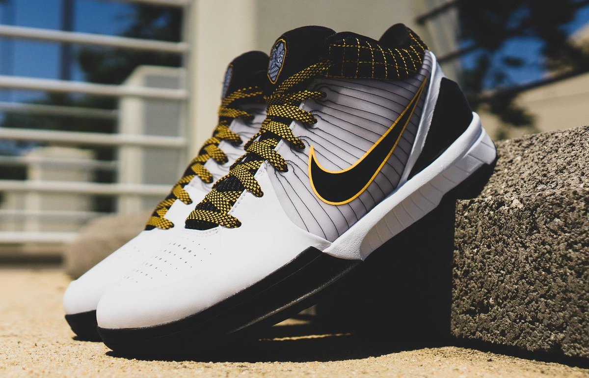  Giày Nike Kobe 4 Protro ‘White Black Del Sol’ 