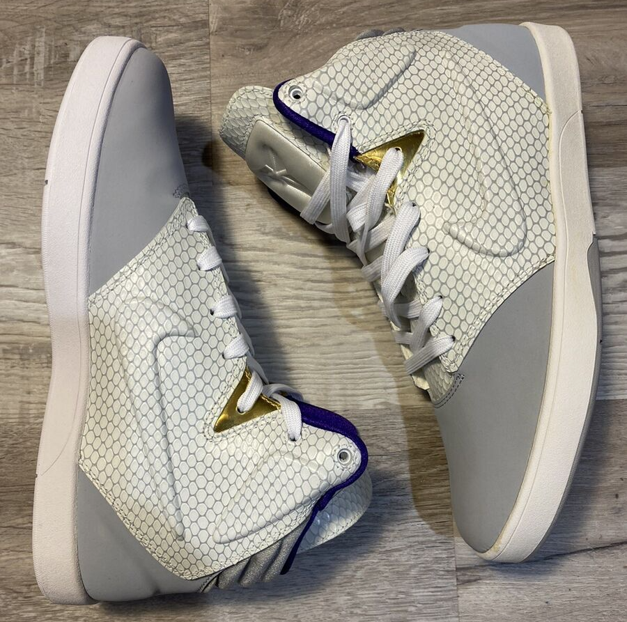  Giày Nike Kobe 9 NSW Lifestyle ‘Wolf Grey’ 