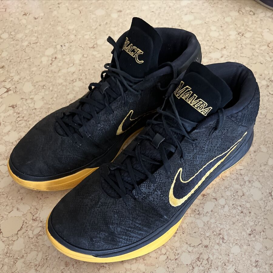  Giày Nike Kobe A.D. Mid ‘Lakers Black Mamba’ 
