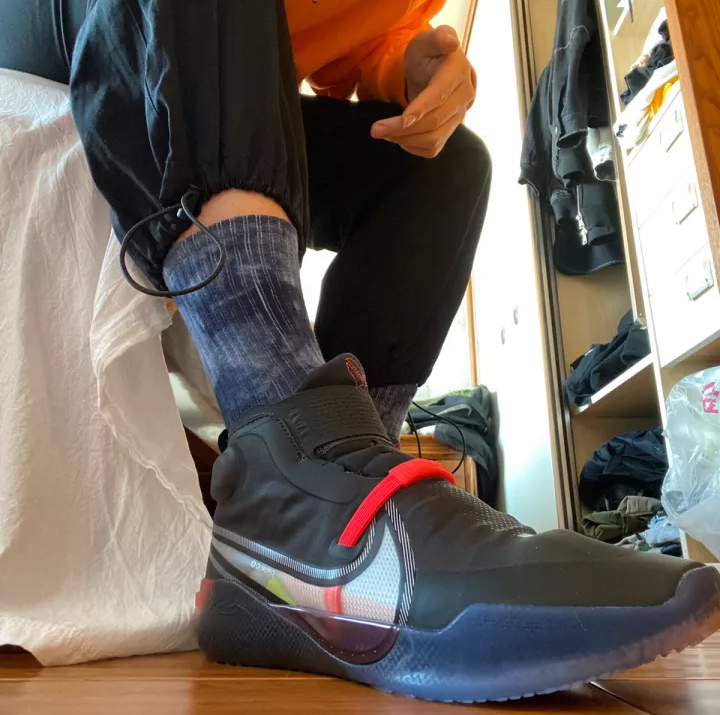  Giày Nike Kobe AD NXT FF ‘Off Noir Clear’ 