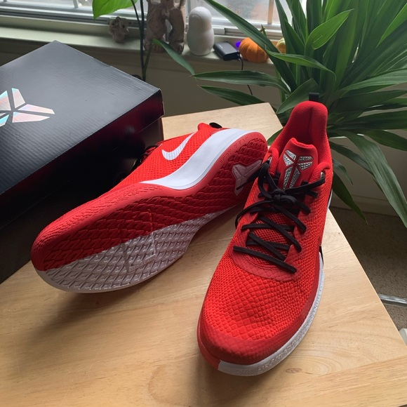  Giày Nike Kobe Mamba Focus ‘University Red’ 
