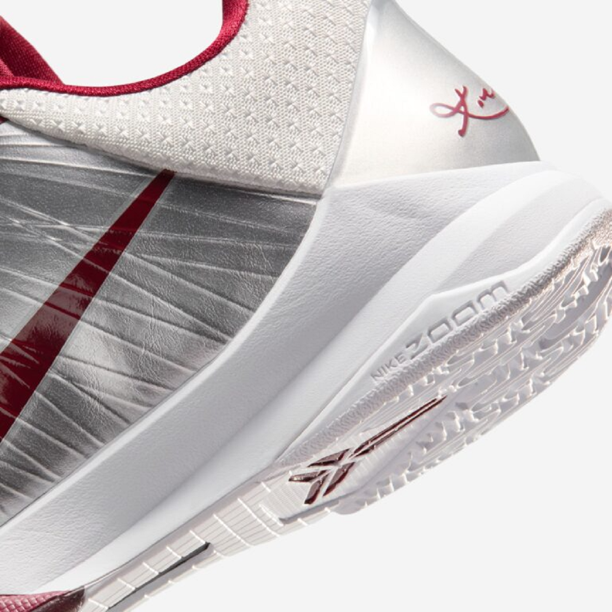  Giày Nike Kobe V Protro ‘Metallic Silver’ 