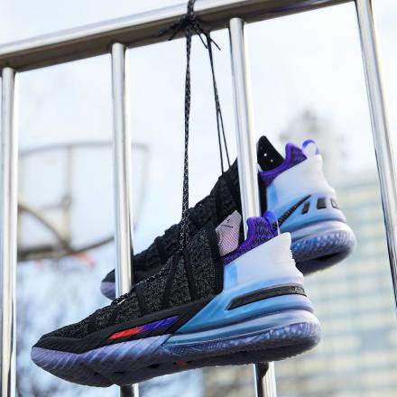 Giày Nike Kylian Mbappé x LeBron 18 NRG ‘The Chosen 2’ 
