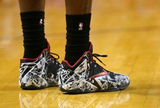  Giày Nike LeBron 11 ‘Graffiti’ 