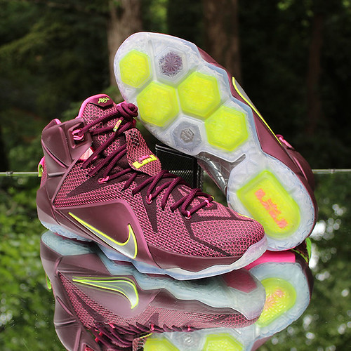 Giày Nike LeBron 12 ‘Double Helix’ 