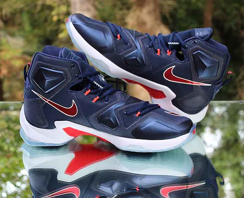  Giày Nike LeBron 13 ‘USA’ 