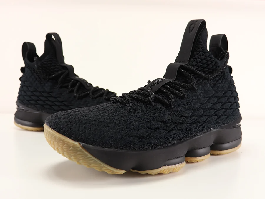  Giày Nike LeBron 15 ‘Black Gum’ 