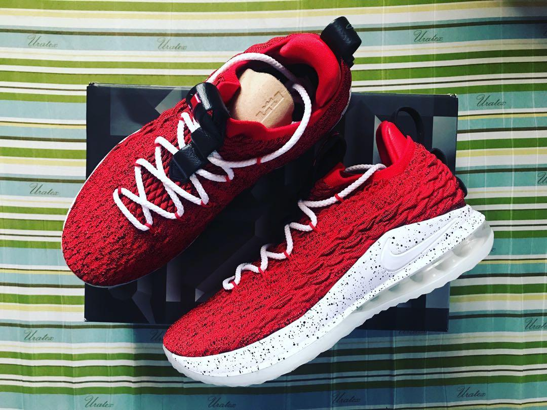  Giày Nike LeBron 15 Low EP ‘University Red’ 