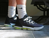  Giày Nike LeBron 16 Low ‘Black Python’ 