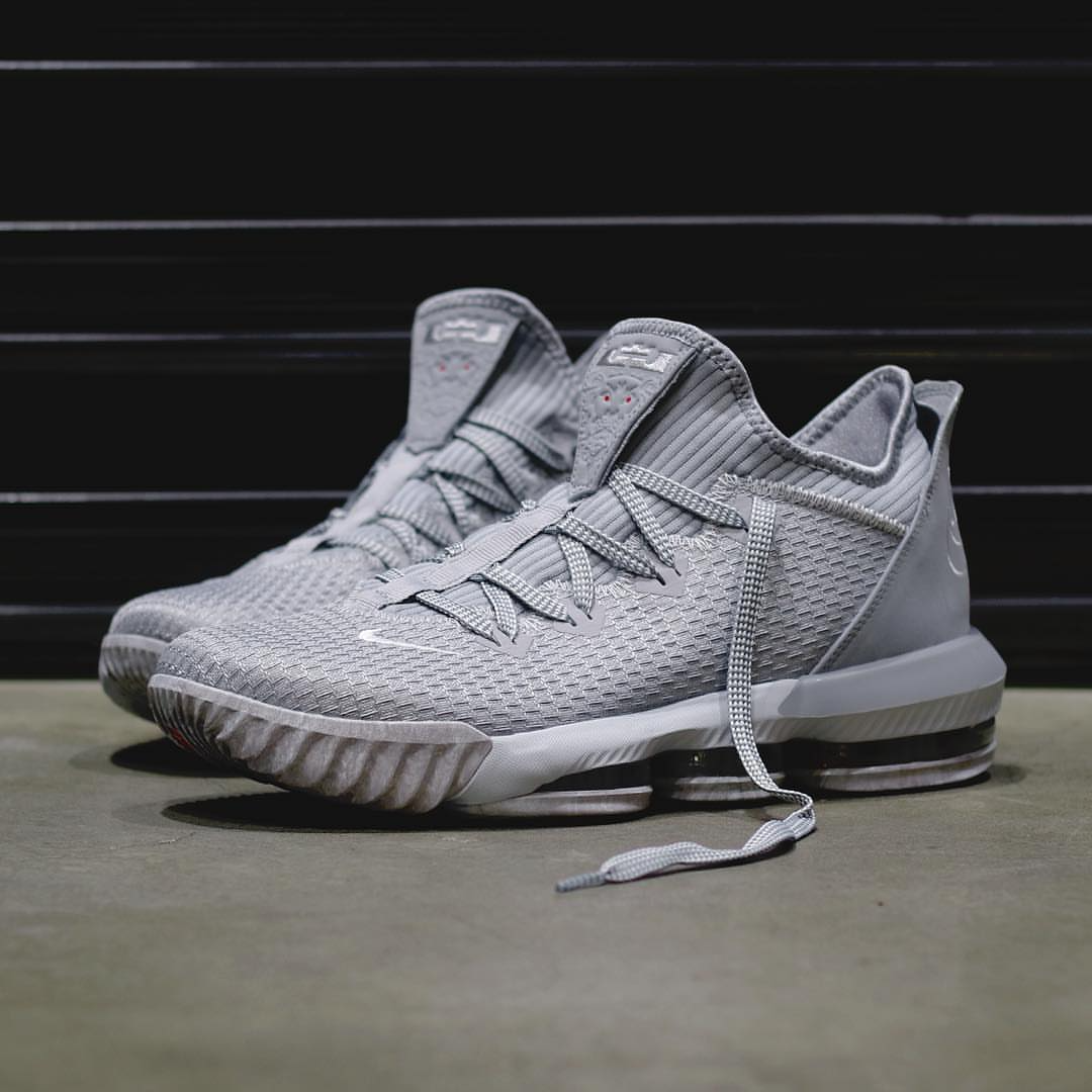  Giày Nike LeBron 16 Low ‘Wolf Grey’ 