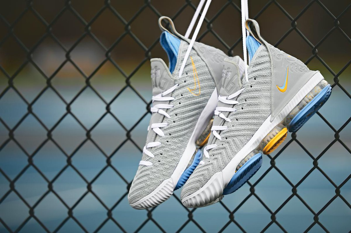  Giày Nike LeBron 16 ‘MLPS’ 