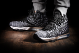  Giày Nike LeBron 17 BG ‘In The Arena’ 