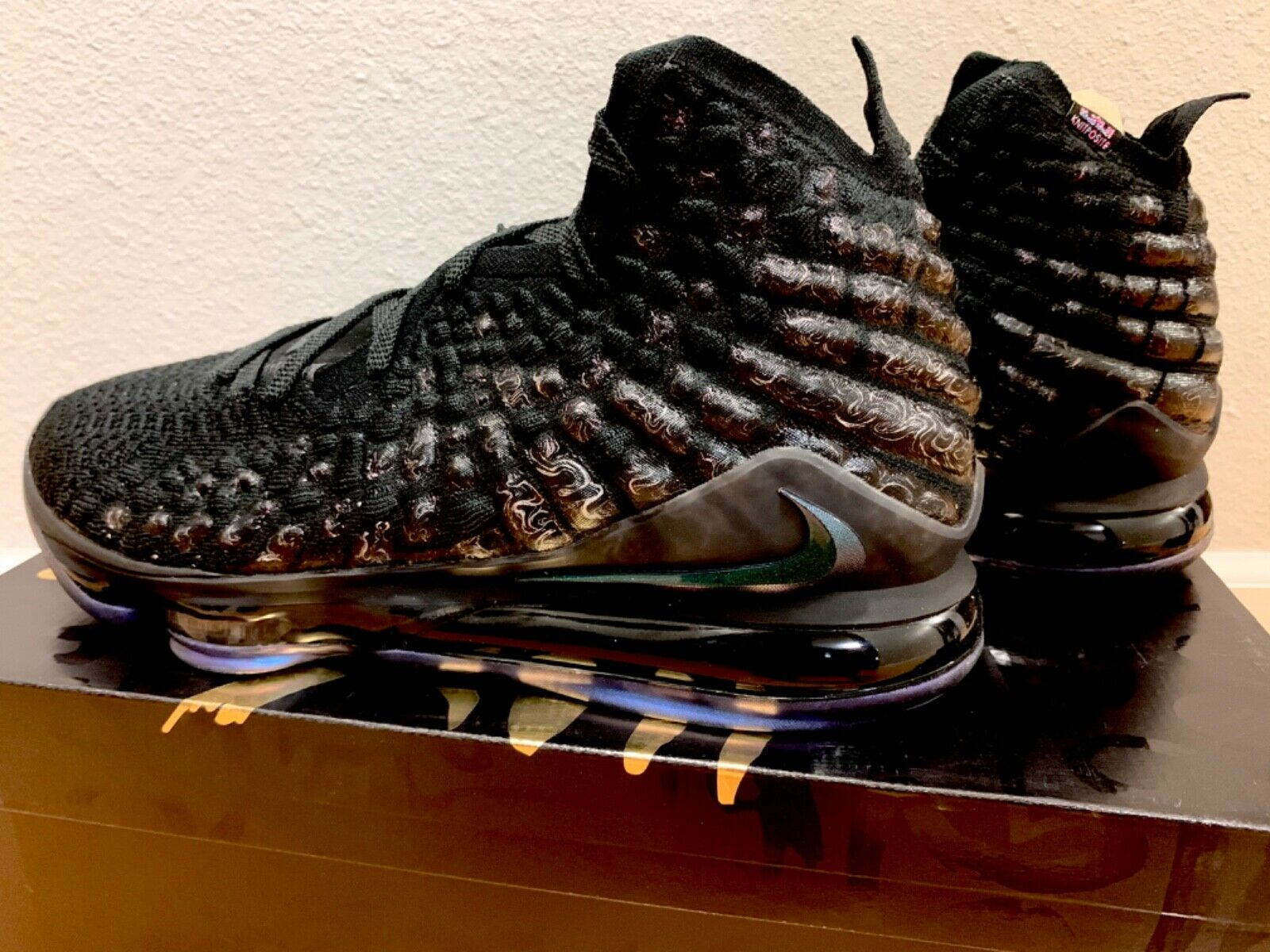  Giày Nike LeBron 17 ‘Currency’ 
