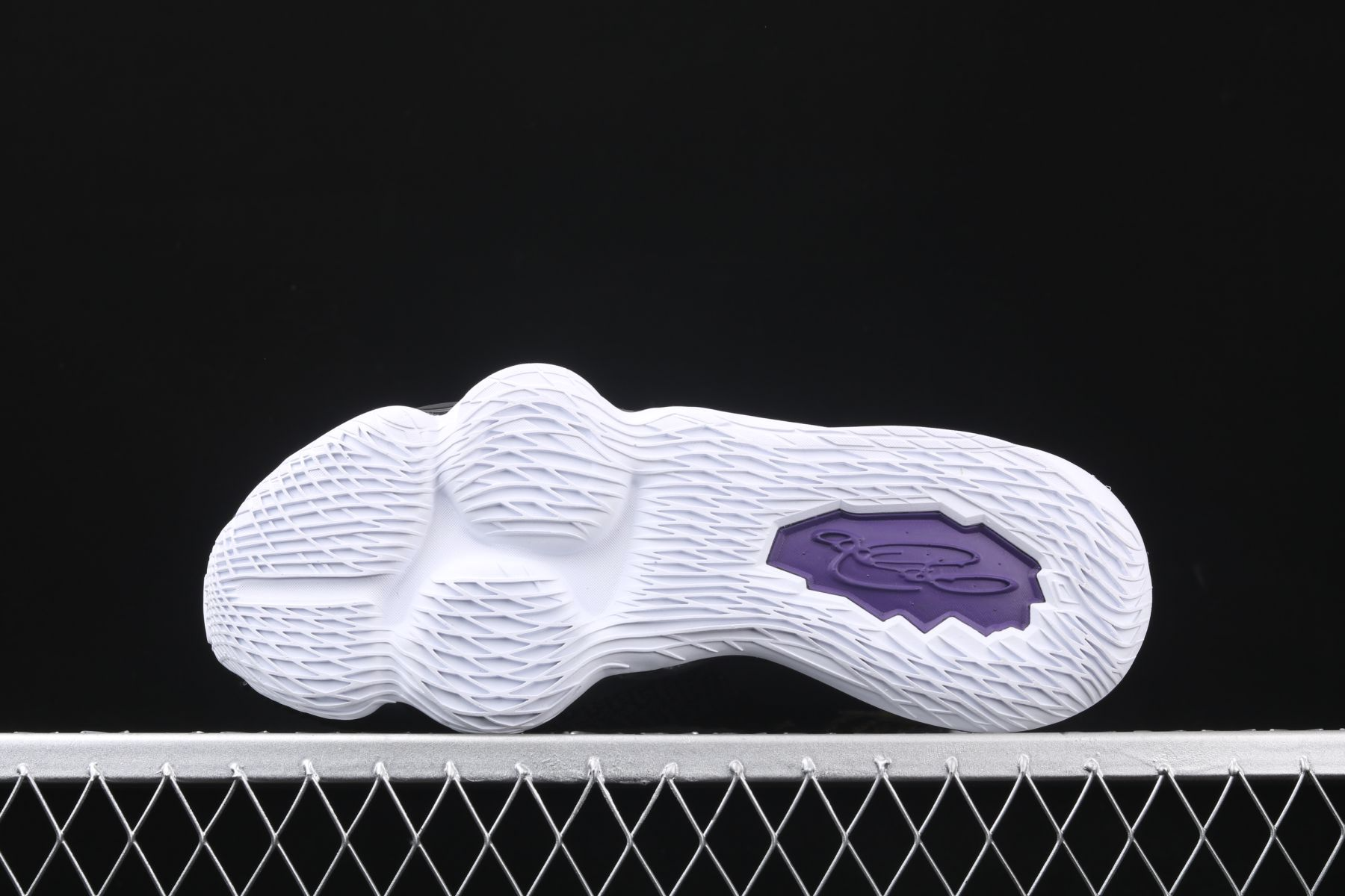  Giày Nike LeBron 17 EP ‘Lakers’ 