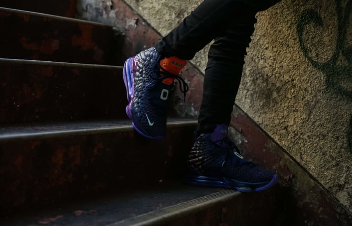  Giày Nike LeBron 17 GS ‘Constellations’ 