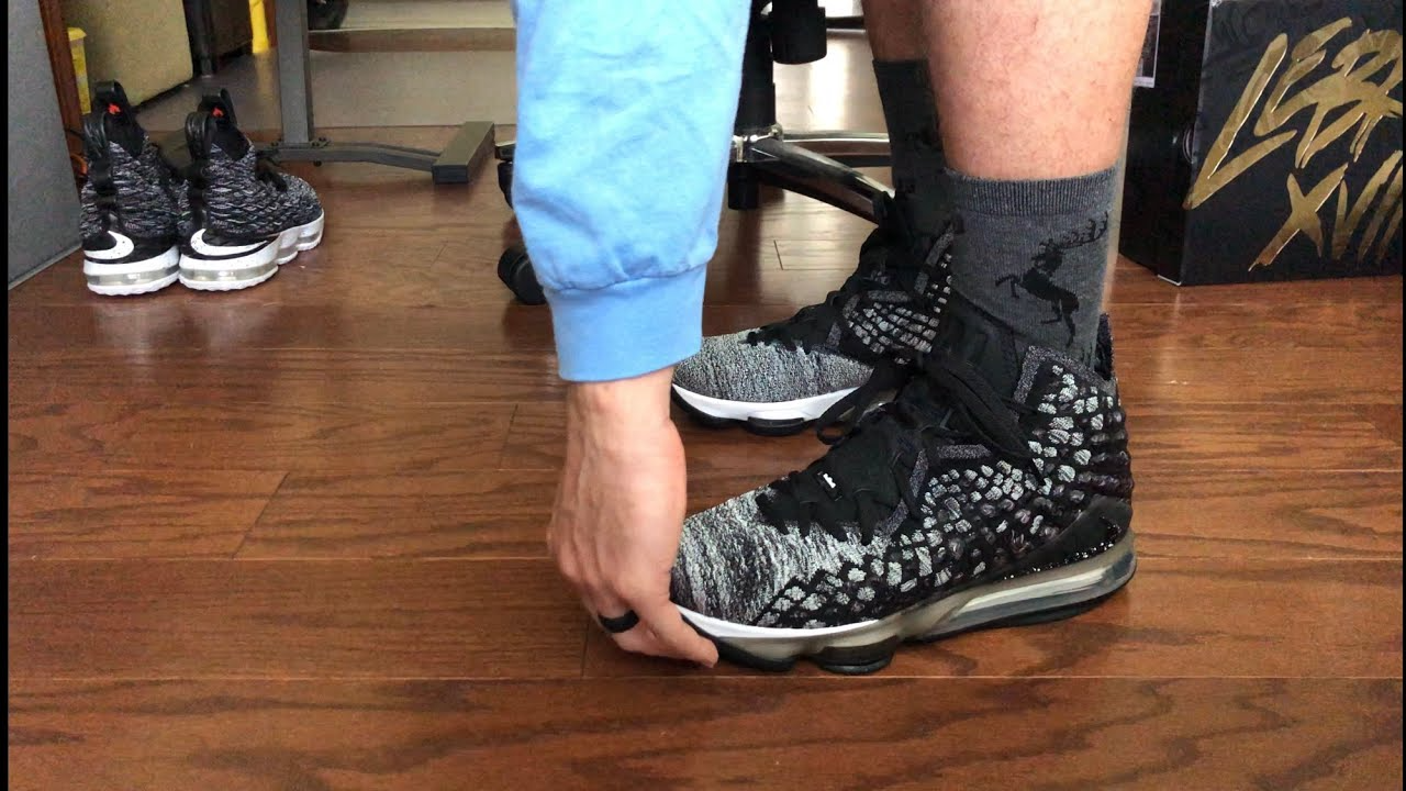 Giày Nike LeBron 17 ‘In The Arena’ 