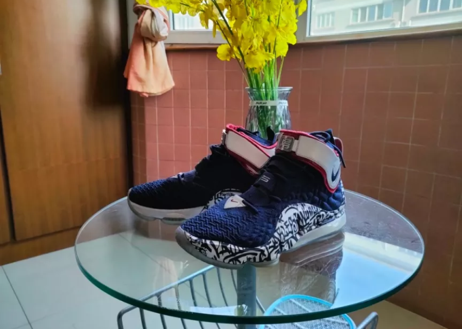  Giày Nike LeBron 17 ‘LeBron 4 Cold Blue Graffiti’ 