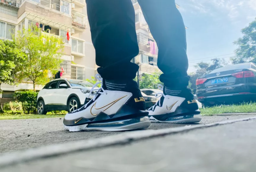  Giày Nike Lebron 17 Low EP ‘Metallic Gold’ 