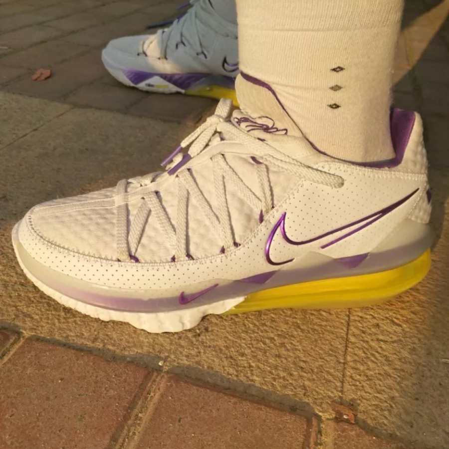  Giày Nike LeBron 17 Low ‘Lakers’ 