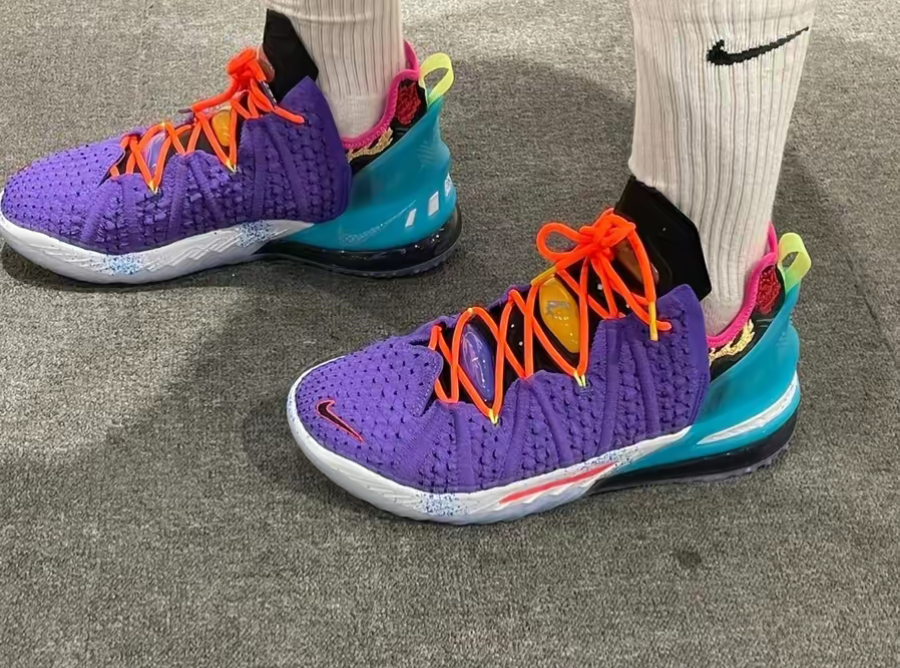  Giày Nike LeBron 18 ‘Best Of 10-18’ 