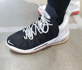  Giày Nike LeBron 18 EP ‘Black White Gum’ 