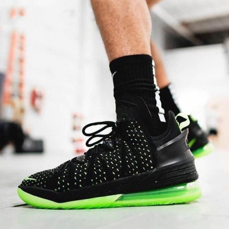  Giày Nike LeBron 18 EP ‘Dunkman’ 