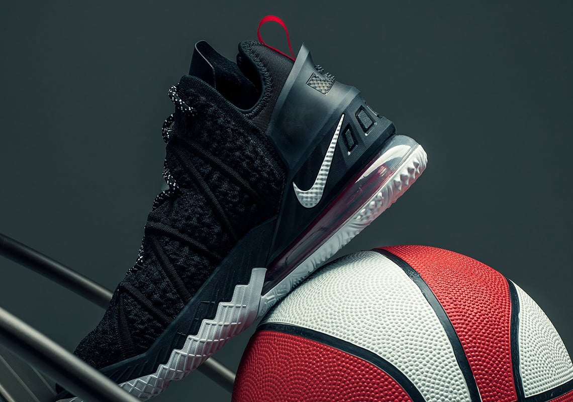  Giày Nike LeBron 18 GS ‘Black University Red’ 