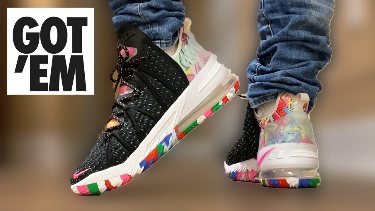  Giày Nike LeBron 18 ‘James Gang’ 