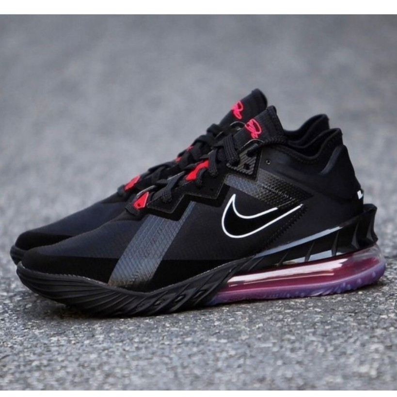  Giày Nike LeBron 18 Low ‘Bred’ 