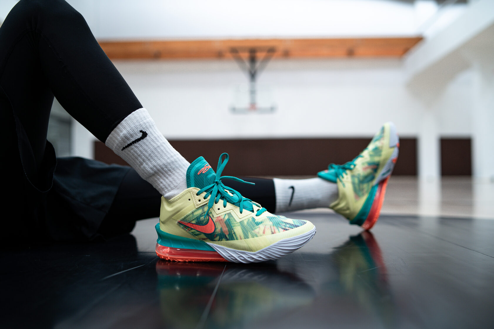  Giày Nike LeBron 18 Low EP ‘LeBronold Palmer’ 