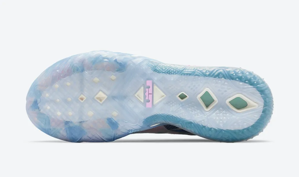  Giày Nike LeBron 18 Low EP x atmos ‘Sakura’ 