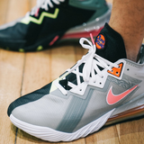  Giày Nike LeBron 18 Low EP x Space Jam ‘Bugs x Marvin’ 
