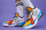  Giày Nike LeBron 18 Low ‘Stewie Griffin’ 