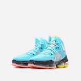  Giày Nike Lebron 19 ‘Christmas’ 
