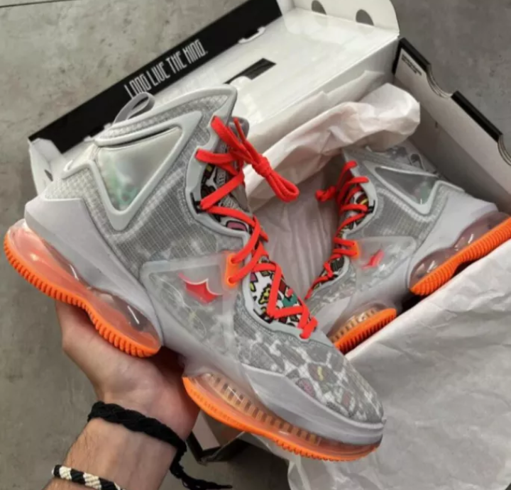  Giày Nike Lebron 19 ‘Fast Food’ 