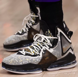  Giày Nike Lebron 19 ‘Royalty’ 