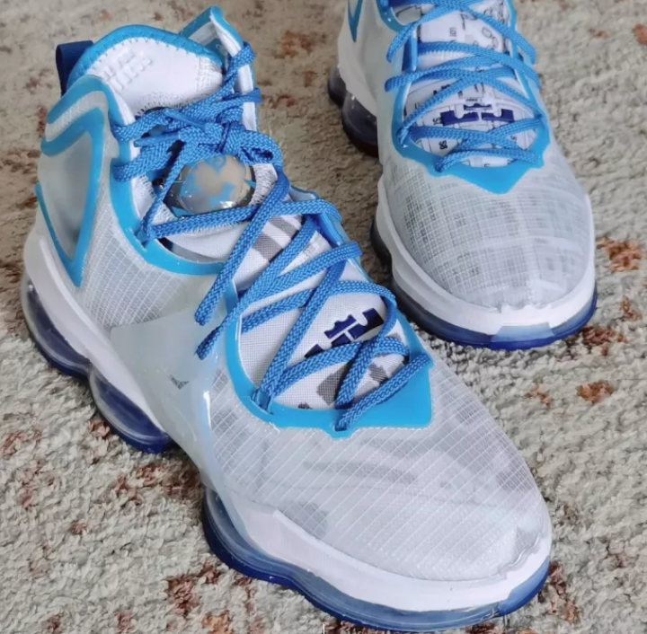  Giày Nike Lebron 19 ‘Space Jam’ 