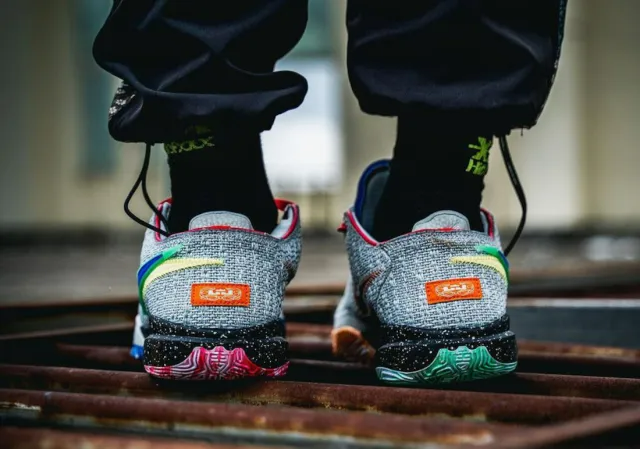  Giày Nike LeBron 20 ‘Nike Lifer’ 