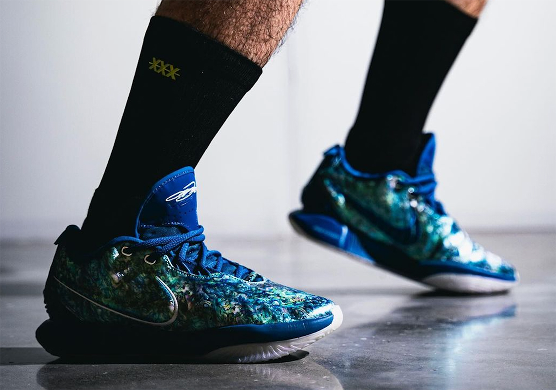  Giày Nike LeBron 21 ‘Abalone’ 