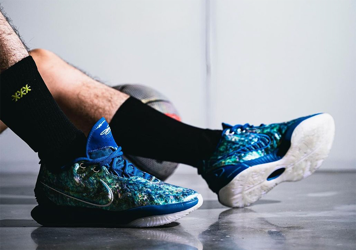  Giày Nike LeBron 21 ‘Abalone’ 