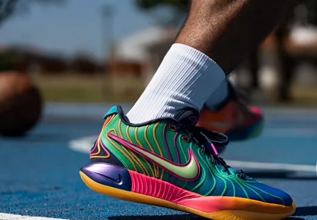  Giày Nike LeBron 21 ‘Optimism’ 