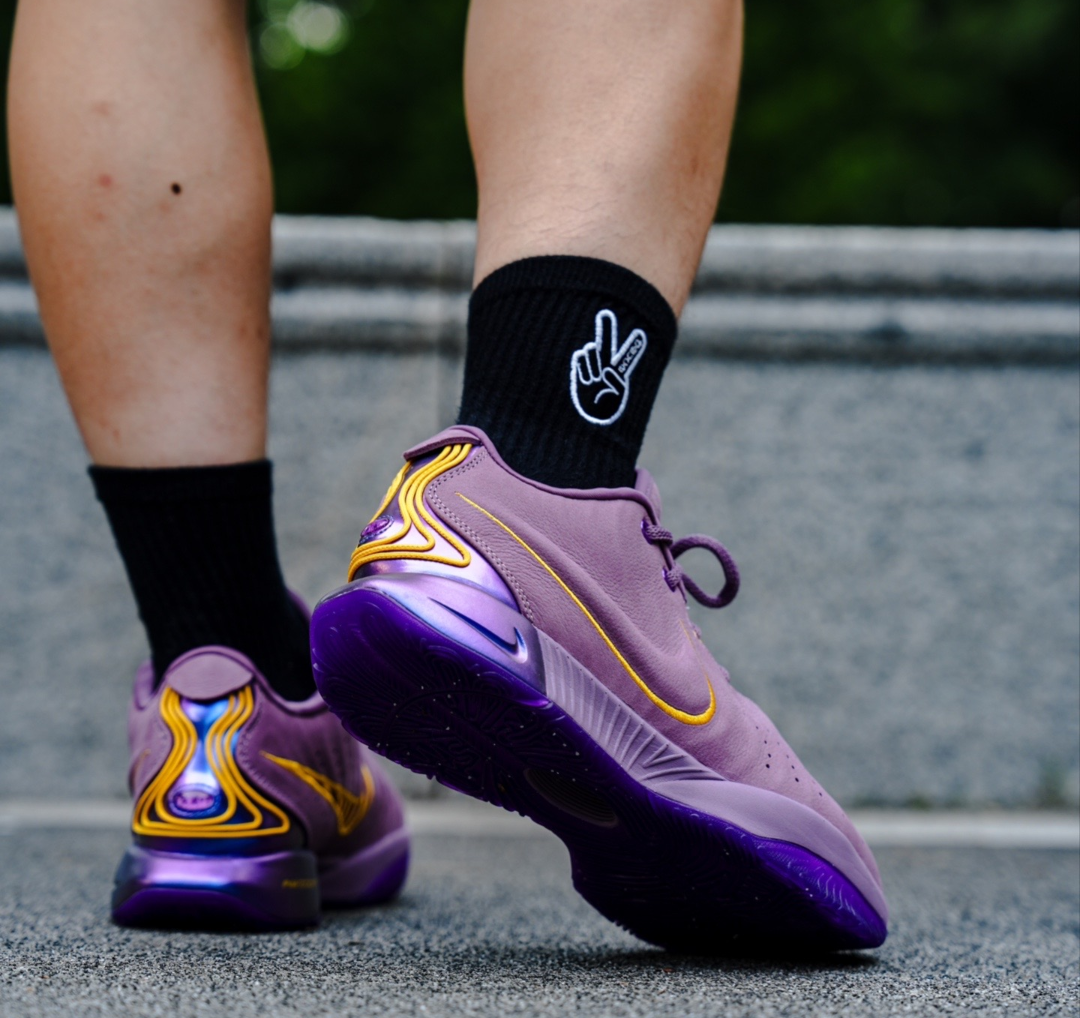  Giày Nike LeBron 21 ‘Purple Rain’ 