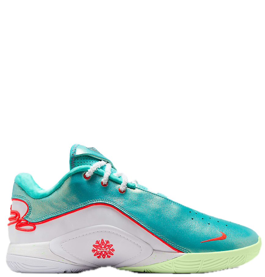  Giày Nike LeBron 22 ‘Christmas’ 