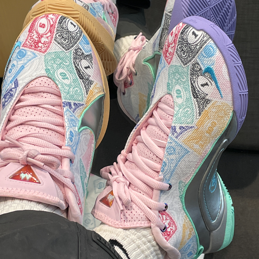  Giày Nike LeBron 22 EP ‘Monopoly’ 
