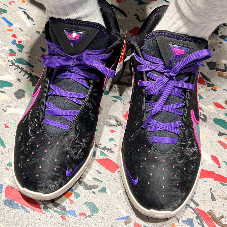  Giày Nike LeBron 22 ‘Tunnel Vision’ 